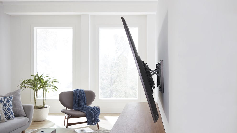 SHG Advanced Tilt 4D TV Wall Mount | 42–90" – image 2